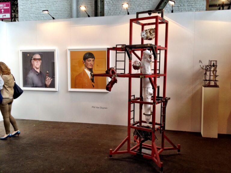 Off Art Fair 2014 Bruxelles 21 Bruxelles Updates: approfitta della scomparsa di Slick e cresce la fiera collaterale OFF. Riflessioni e foto dal Tour&Taxis