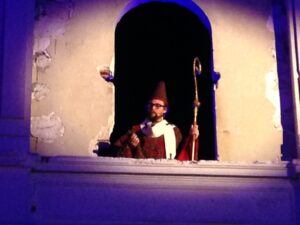 San Nicola show al Teatro Margherita. Ce lo portano Paolo Consorti e Pinuccio, star di Youtube: immagini dalla Rebellio Patroni formato pasquale…