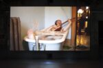 Ragnar Kjartansson The Visitors Kjartansson, Yayoi Kusama, Kentridge. Il nuovo museo losangeleno va alle lunghe, e allora Broad aggiorna la sua collezione: con tanti “nuovi” artisti…