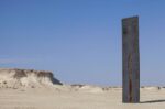 richard serra qatar sculpture Landmark mediorientali. Richard Serra e i monoliti del Qatar