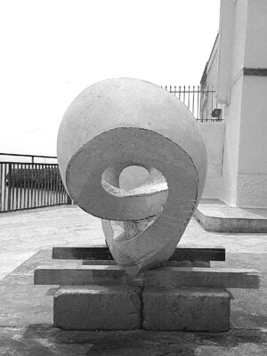 L’ Eterno Presente di Giampietro Carlesso: una scultura in progress, in un laboratorio a cielo aperto, a Polignano a Mare. Tutte le foto dell’evento