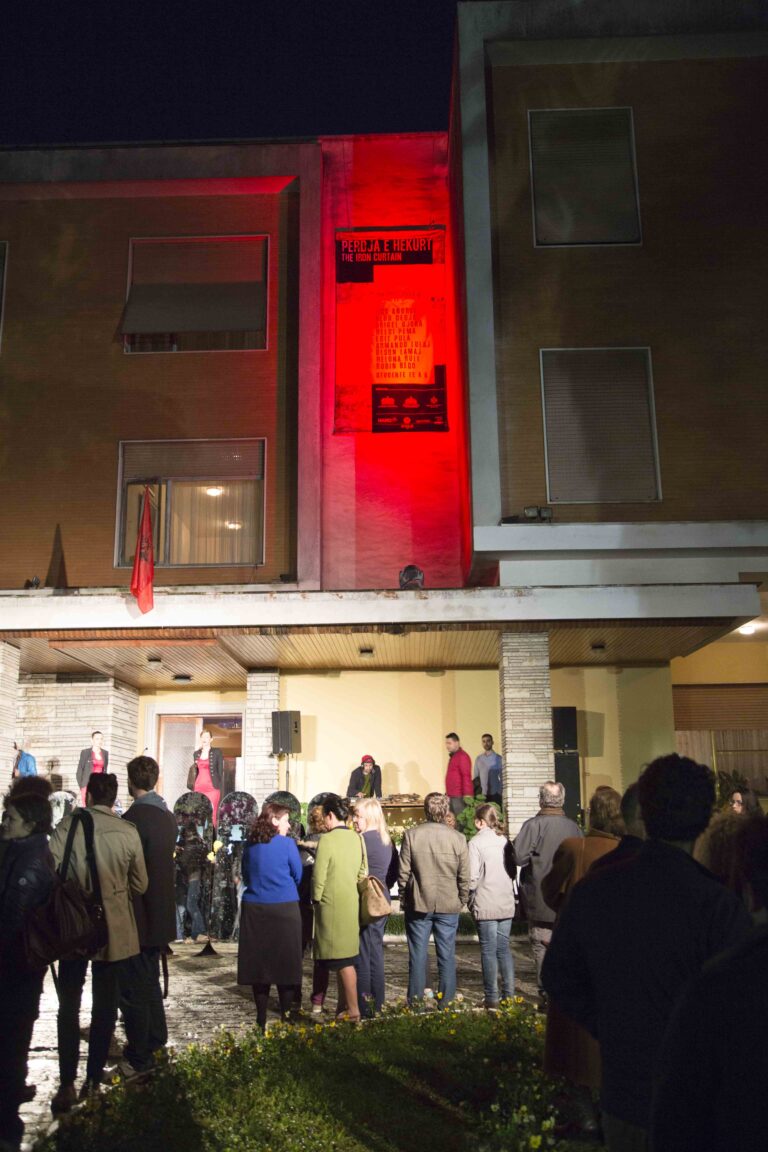 233A4128 Arte contemporanea a casa del dittatore. Tirana spalanca le porte della villa di Enver Hoxha: una notte di performance, video, musica, installazioni