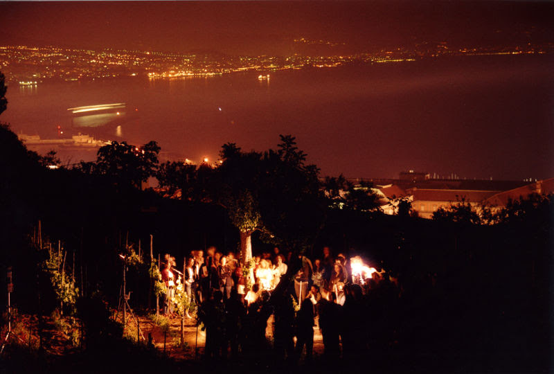 Happening per un libro di happening. Serata a base di video e performance di lunGrabbe al Museo Nitsch, per la pubblicazione di “Alcune Architetture di Napoli”