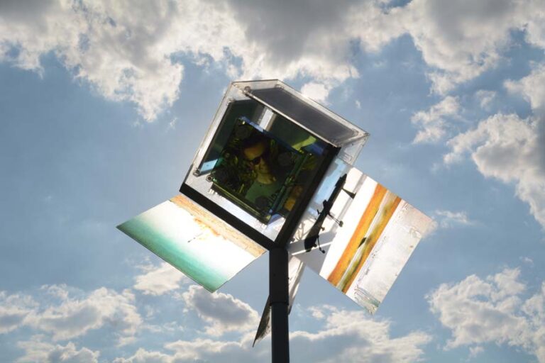 DSC 1512 Atmosfere di luce a Bergamo. Arte, design, tecnologia: tre artiste reinventano le lampade di Fulvio Valsecchi, per un arredo urbano creativo ed ecologico