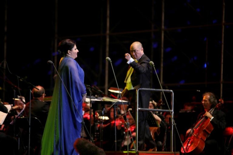 Dimitra Theodossiou e Xu Zhong Alla Cina piace l’opera. E salva teatri in ambasce