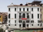 Palazzo Cini a San Vio Venezia foto Matteo De Fina Apre al pubblico a Venezia Palazzo Cini a San Vio. Un pied-à-terre culturale ed espositivo a Dorsoduro per la fondazione con sede sull'Isola di San Giorgio: ecco le prime immagini