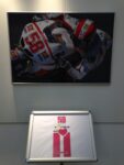 Super Sic 58. Oltre il Limite Mirafiori Galerie Torino 15 Super Sic 58: oltre il limite. A Mirafiori Galerie di Torino mostra-tributo al campione di moto GP Marco Simoncelli scomparso nel 2011. Ecco le immagini