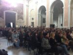 William Kentridge talk a San Giovanni Maggiore Napoli foto Diana Gianquitto 3 William Kentridge superstar. Videointervista esclusiva di Artribune, fra il pubblico oceanico arrivato a San Giovanni Maggiore, a Napoli, per il talk dell’artista…