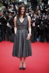 actress chiara mastroianni poses red carpet she arrives opening ceremony screening film Cannes Updates: non c’è festival senza red carpet. I look di attrici, giurate, ospiti, modelle. Tra chi fa e chi strafa…