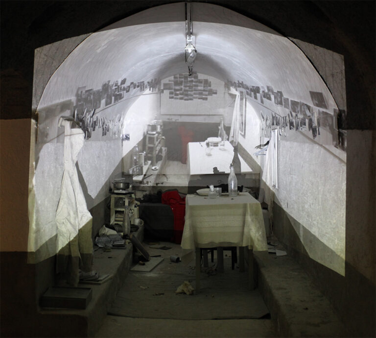 my own bunker proiezione video La guerra di Loredana Longo. Despota e ribelle