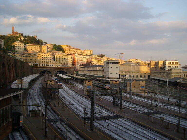 3 Stazione ferroviaria di Genova Piazza Principe Nuovi paesaggi urbani (IX): Genova