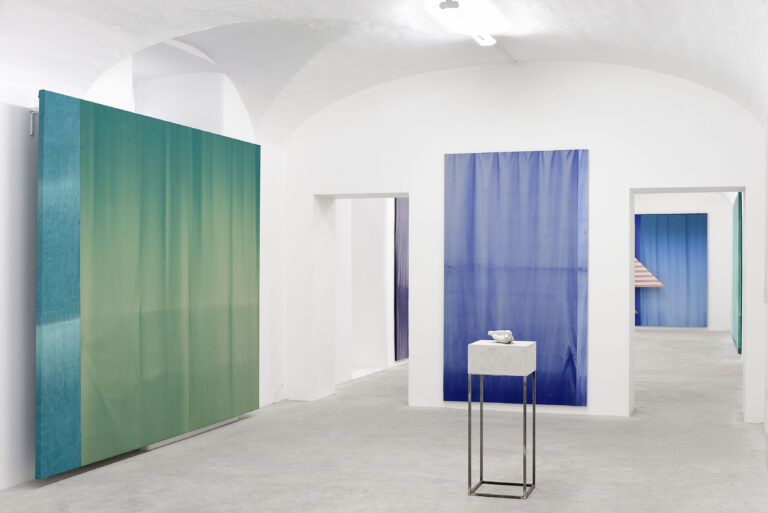 Alek O. If There is a Last Summer Morning 2014 Installation view. Photo Roberto Apa Courtesy l’artista e Frutta 3 Verande e ombrelloni. Alek O. da Frutta