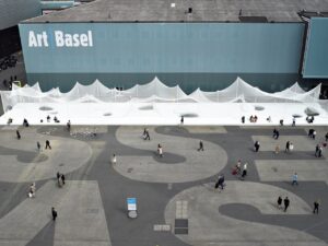 Basel Updates: le vendite? Bene, ma non benissimo. Sulla regina delle fiere pesa anche l’affollamento di eventi che distraggono i collezionisti