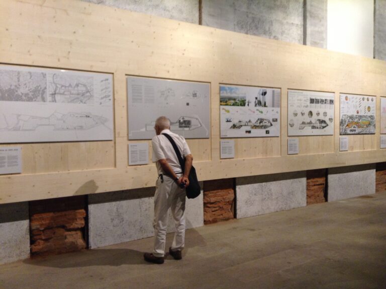 IMG 8376 Venezia Updates: Biennale Architettura, prime immagini anche dal Padiglione Italia by Cino Zucchi. Fra innesti, collage, architetture temporanee a altre sulla carta