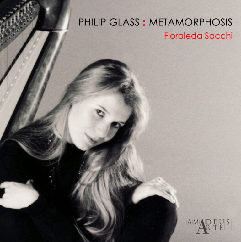 Philip Glass Metamorphosis Floraleda Sacchi È dedicata a Claudio Abbado la decima edizione dell’Amiata Piano Festival. Che si apre con un recital della celebre arpista Floraleda Sacchi