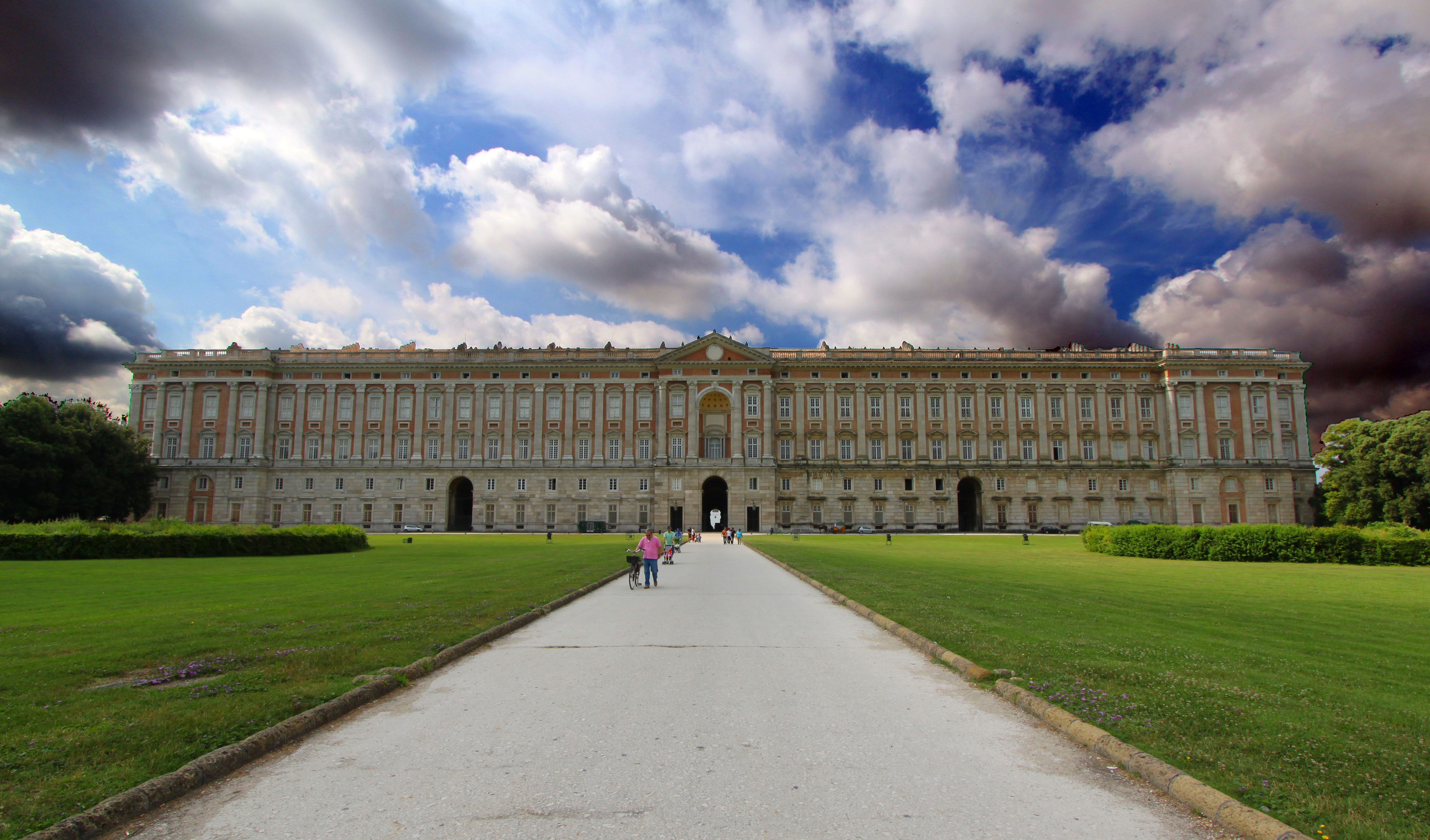 What to know about the Royal Palace of Caserta