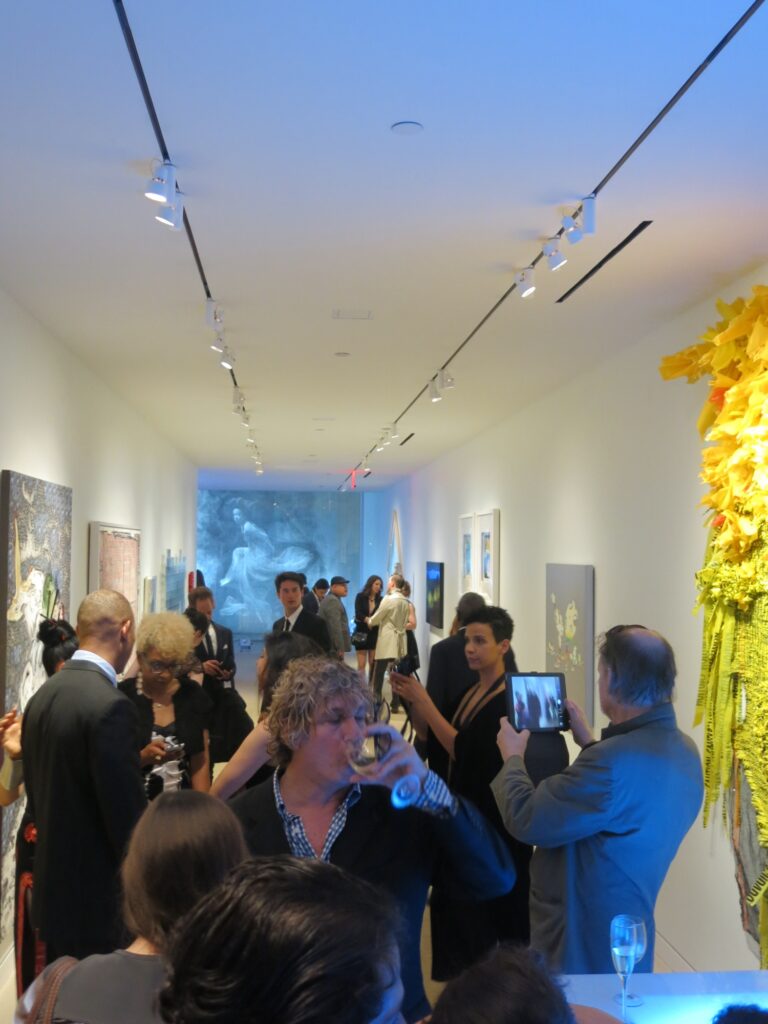 SAF 2014 Opening Upper East Side, sempre più cuore pulsante della movida artistica newyorkese. Ecco le immagini di quel che accade in una serata al Summer Art Festival 2014…