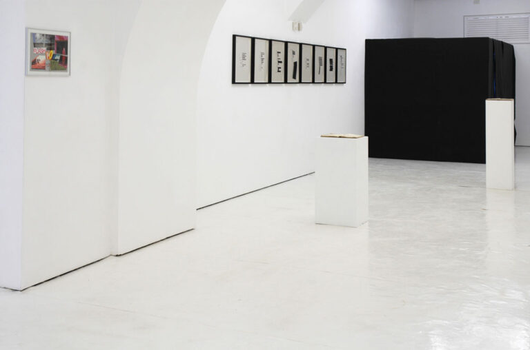 Viaggio al termine della parola veduta della mostra alla Galleria Tiziana Di Caro Salerno 2014 – Courtesy Galleria Tiziana Di Caro 3 Scambio aperto fra arte e scrittura. A Salerno