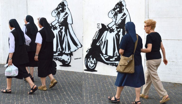 banksy roma 3 Banksy a Roma? Avvistate sue opere sui muri della Capitale. Ed è giallo, tra un sito fake e uno sticker di Mauro Pallotta
