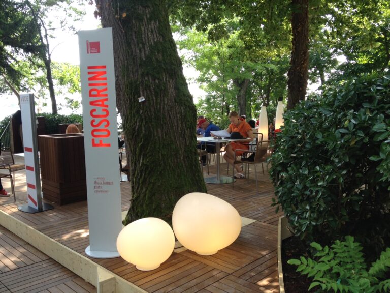 foto 114 Venezia Updates: alla ricerca del relax migliore ai Giardini. Bar di qualità e design grazie a VEDE, il nuovo gruppo di aziende venete sponsor della Biennale