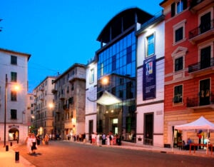 Estate mediterranea, il distretto artistico versiliano si amplia fino a La Spezia, con la collaborazione fra CAMeC e Database