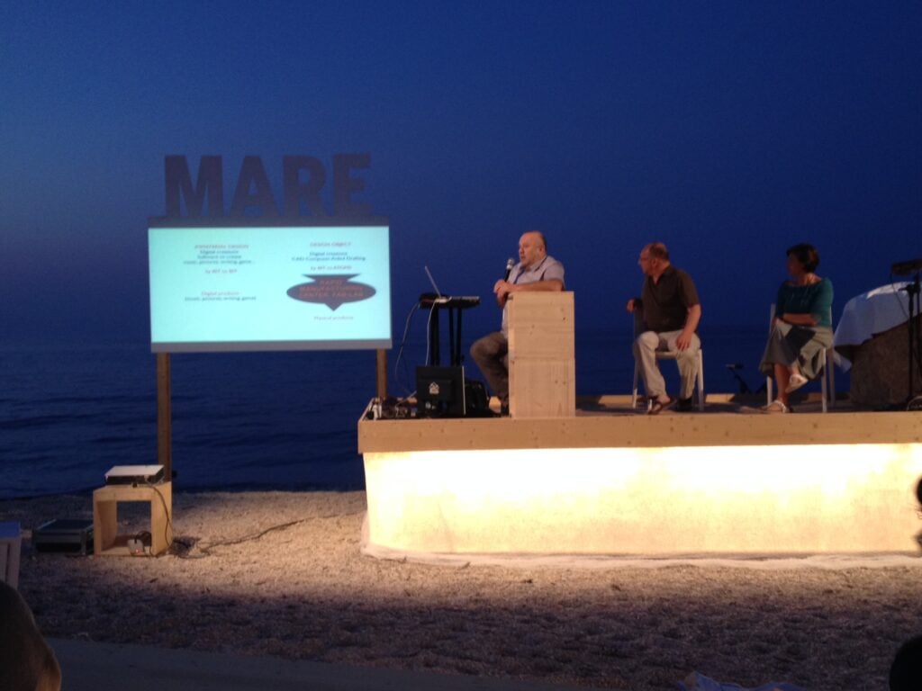 Arte, architettura, design, food. E storie di capodogli: in altre parole Demanio Marittimo km 278, la lunga notte bianca sulla spiaggia di Senigallia. Ecco tante immagini della quarta edizione…