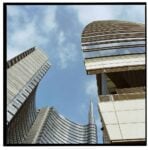 LUniCredit Tower fotografata da Sonia Marin UniCredit Tower, lo skyline di Milano nelle fotografie di Sonia Marin. E intanto la banca pensa ad una nuova sede per Roma