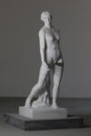 Leonardo Pivi, Anima Mundi, marmo statuario, bronzo, 2013-14, 200x80x80 cm, Ph. Raph Meazza