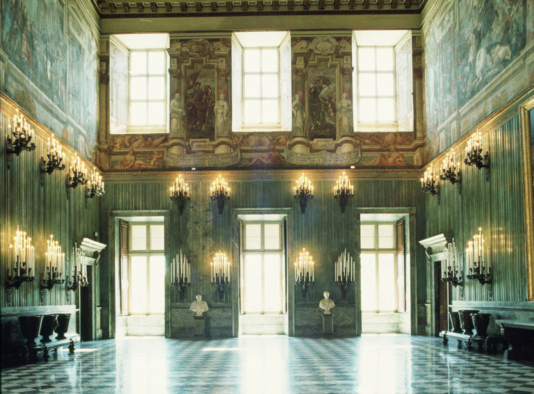 Palazzo Reale Giovani artisti “leggono” le Residenze Sabaude. Bando #CrossHeritage per promuovere Palazzo Reale di Torino e affini: in prospettiva cross mediale