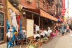Street art a Little Italy Ozmo Street art a Little Italy. LISA project ridisegna la vocazione dell’area newyorkese: non solo ristoranti glam, ma ai muri opere di Ron English, Logan Hicks, e anche Alice Pasquini e Ozmo