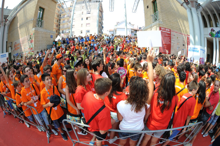 bambini Giffoni Experience 2014, il celebre festival del cinema per bambini ha compiuto quarantaquattro anni. Il nostro racconto dell’edizione appena conclusa