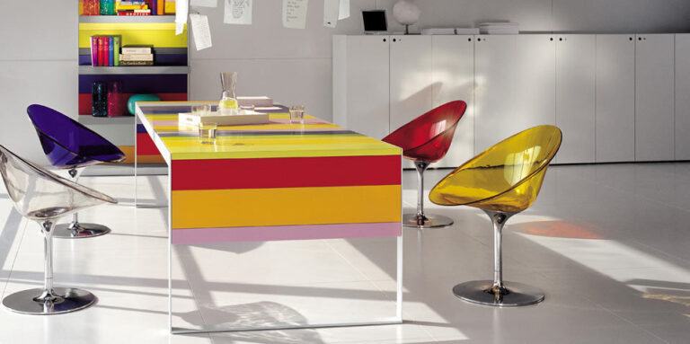 Linea Stripes by Fantoni desiogn Marco Viola César Cini incontra i suoi designer europei. Rendez-vous a Udine, con Marco Viola