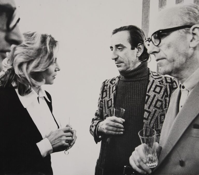 Marilena Bonomo con Lucio Amelio 1971 È morta a Bari la storica gallerista Marilena Bonomo. Ecco la lunga intervista che rilasciò a gennaio di quest’anno ad Artribune Magazine