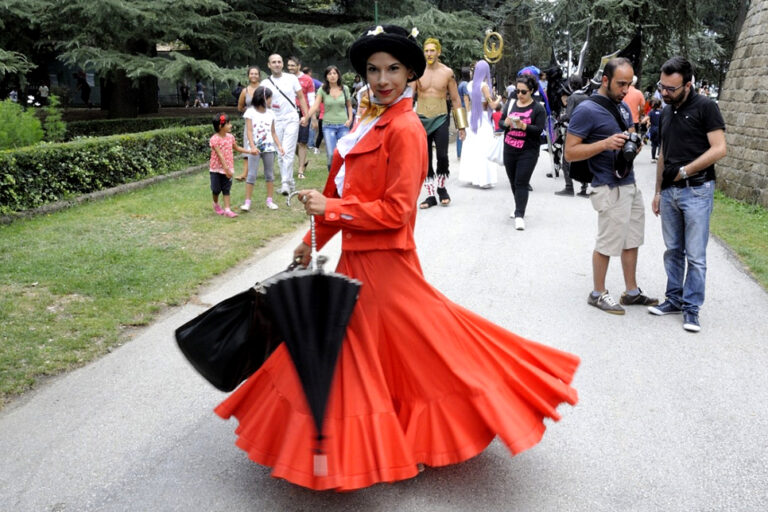 Mary Poppins miglior Cosplay femminile 2014 Ariano International Film Festival 2014. Il cinema è di scena in Irpinia. Tutti i vincitori