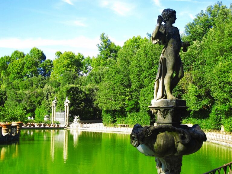 Uno scorcio dei Giardini di Boboli, a Firenze