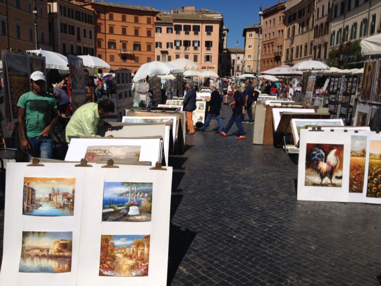 bancarelle Piazza Navona Tempi duri per i pittori di strada romani. A Piazza Navona da oggi solo i migliori. E se a sceglierli fosse Achille Bonito Oliva?