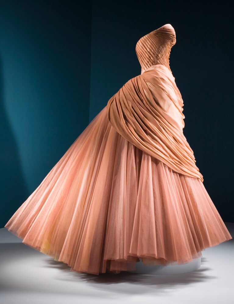 Charles James, Evening gown