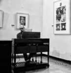 01. Paolo Tarsi concerto per una mostra di Andy Warhol photo Marco Mandolini Area plays Cage e Duchamp. Alla Pescheria di Pesaro