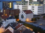Andreco by john rodger2 Andreco, un murales per Stavanger. Una roccia volante dedicata alla città. Trasferta norvegese per l’artista romano, tra i protagonisti del festival Nuart