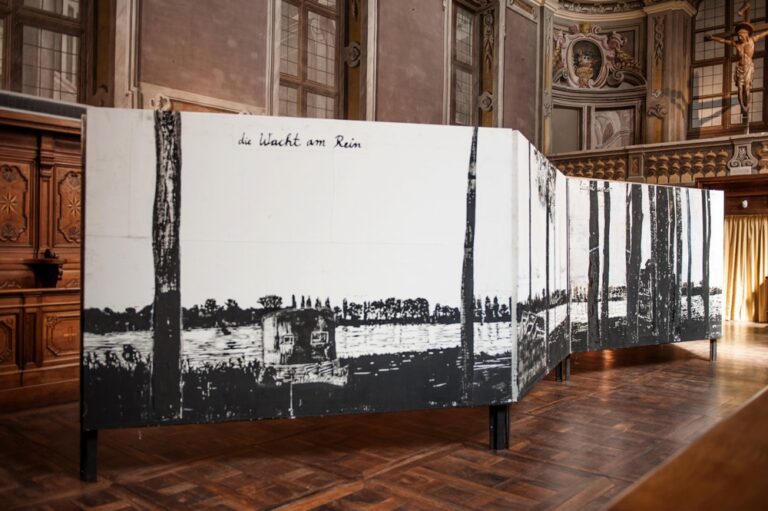 Anselm Kiefer Der Rhein Coro della Maddalena Alba foto Stefania Spadoni 2 Anselm Kiefer nelle Langhe, ecco le immagini dell’installazione ad Alba. Complice la famiglia Ceretto, che porterà anche Gary Hume e Miquel Barceló