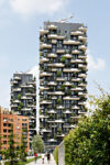 Bosco Verticale di Stefano Boeri Il Bosco Verticale di Stefano Boeri a Milano fra i grattacieli più belli del mondo. Ecco le immaginidi tutti i finalisti dell'International Highrise Award, ci sono anche Koolhaas, Nouvel, Holl. Voi chi votate?