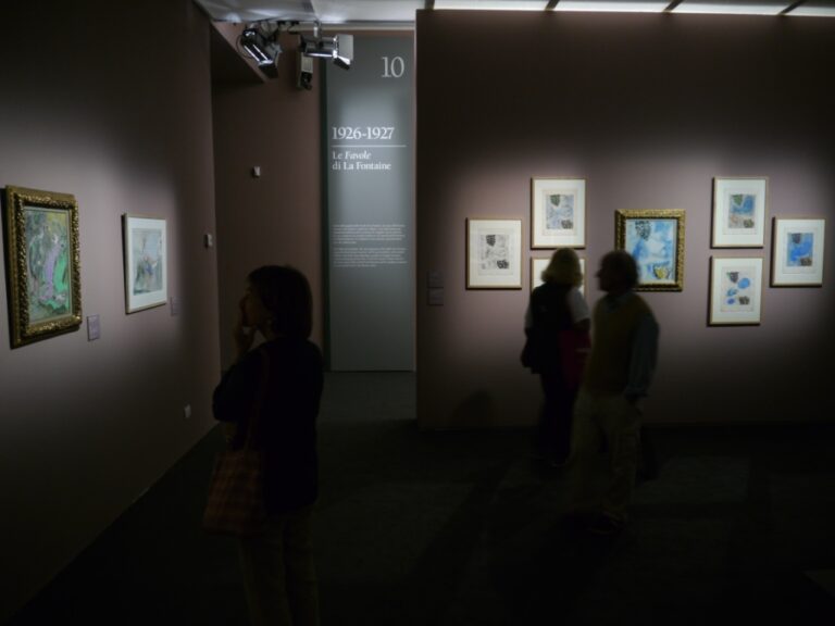Chagall a Milano 4 Tutto Chagall minuto per minuto: immagini in anteprima dalla mostra che Milano dedica all’artista russo. A Palazzo Reale un percorso completo