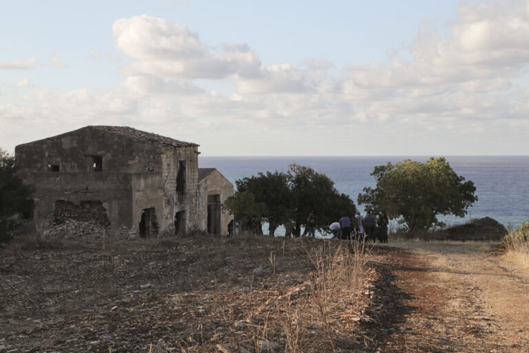 CiciFilmFestival 6990B Castellammare, anticipazioni dal set urbano del Cici festival. Fotografie, registi, cenni sulle storie. Nell'attesa dei corti vincitori