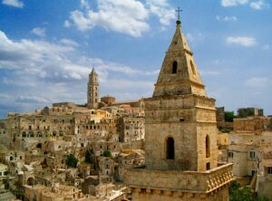 Sarà Matera la Capitale Europea della Cultura 2019. Battute nella selezione finale Cagliari, Lecce, Perugia, Ravenna e Siena