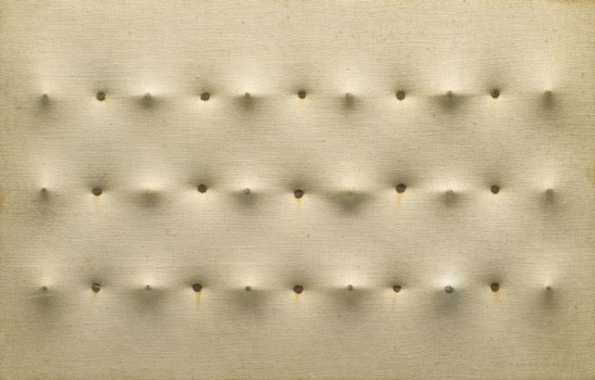 Enrico Castellani – Untitled (White Surface) (Senza titolo [Superficie bianca]),1959. Private collection, Milan © Enrico Castellani, by SIAE 2014