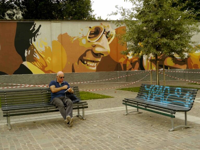 Enzo Jannacci 800x600 Street art a Milano: Pao, Ivan Tresoldi e Orticanoodles per l’Istituto Gaetano Pini. Nella fotogallery i murales in realizzazione in zona Porta Romana