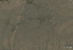I geoglifi individuati in Kazakistan immagine Google Earth Chi avrà disegnato questi enormi “cerchi nel grano” in stile Keith Haring? Li ha scoperti un gruppo di archeologi in Kazakistan, grazie a Google Earth