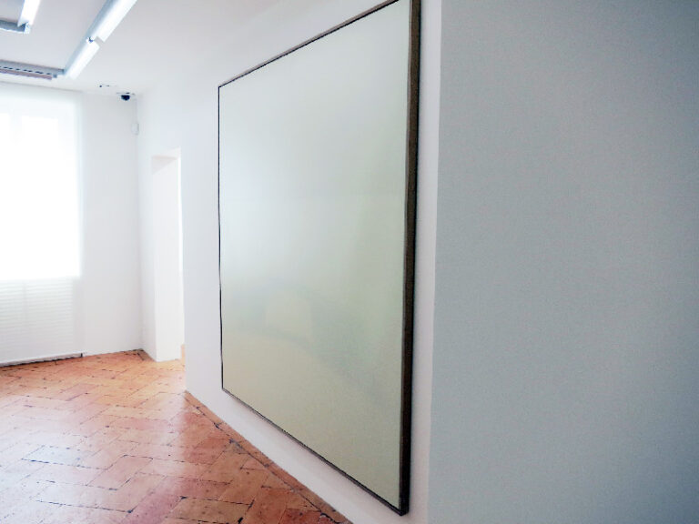 Into the white. Massimo Vitali Eruch Lindenberg Installation view Villa Pia Porza fino al 5 ottobre 2014 13 Fondazione Lindenberg. La dedizione all’arte a Lugano