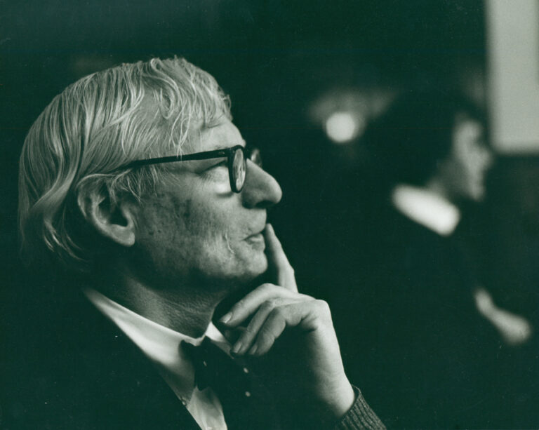 Louis Kahn ca. 1972 © Robert C. Lautman Photography Collection National Building Museum Louis Kahn: Il potere dell’architettura