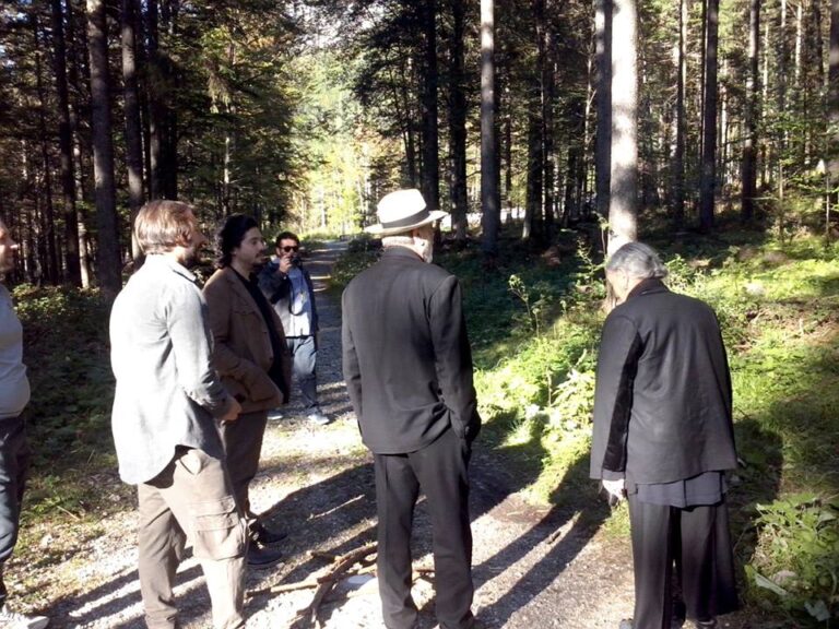 Michelangelo Pistoletto al Parco Altrememorie Val Saisera Cento anni dalla Grande Guerra. Apre il parco d’arte Altrememorie in Val Saisera, in Friuli. Per ripensare in bellezza le ferite lasciate dal conflitto mondiale